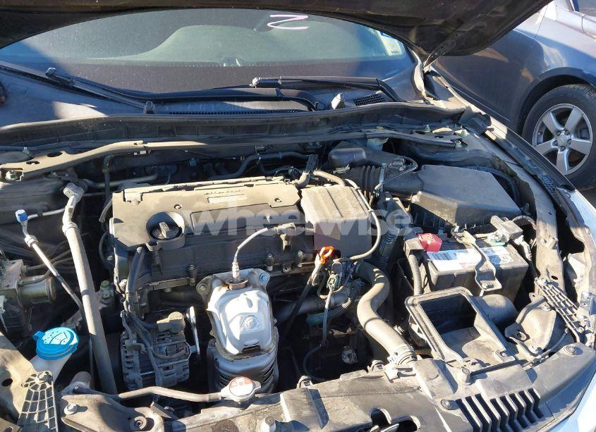 Photo 10 of 2017 Honda Accord SPORT (VIN 1HGCR2F56HA164328)