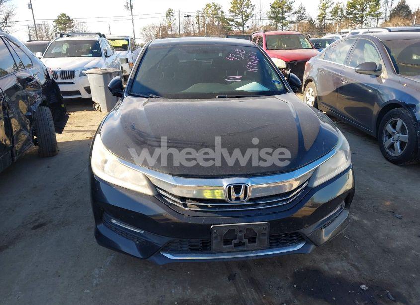 Photo 12 of 2017 Honda Accord SPORT (VIN 1HGCR2F56HA164328)