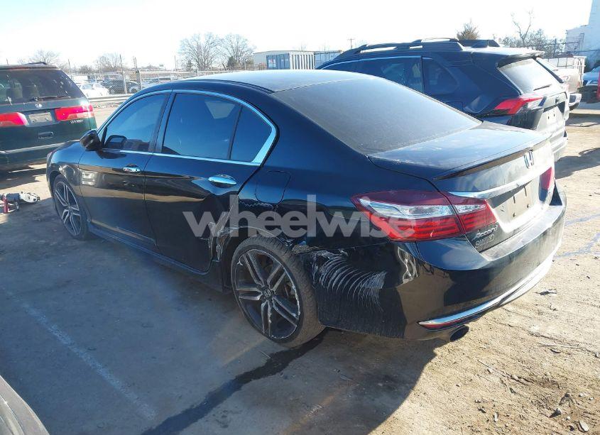 Photo 14 of 2017 Honda Accord SPORT (VIN 1HGCR2F56HA164328)