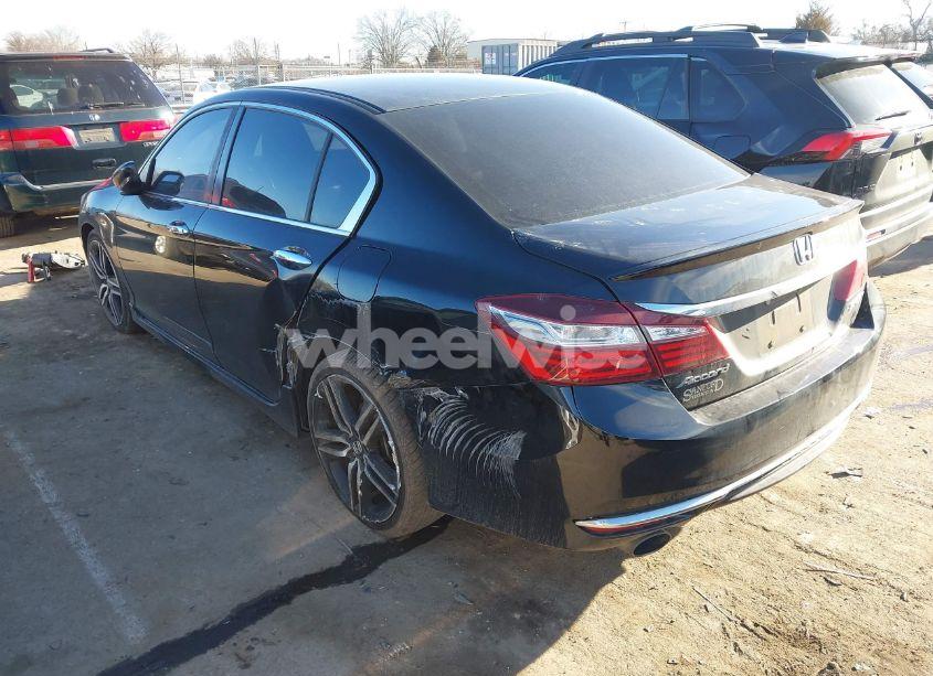 Photo 3 of 2017 Honda Accord SPORT (VIN 1HGCR2F56HA164328)