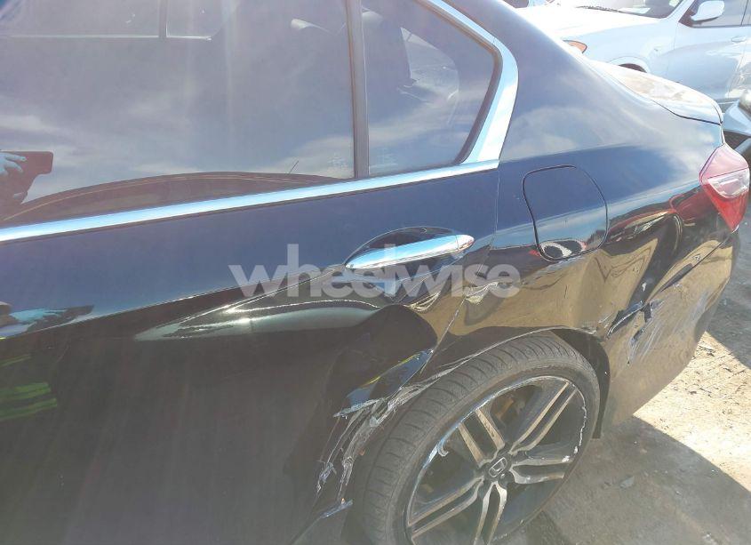 Photo 6 of 2017 Honda Accord SPORT (VIN 1HGCR2F56HA164328)