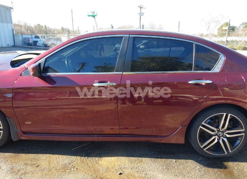 Photo 14 of 2017 Honda Accord SPORT (VIN 1HGCR2F56HA176804)