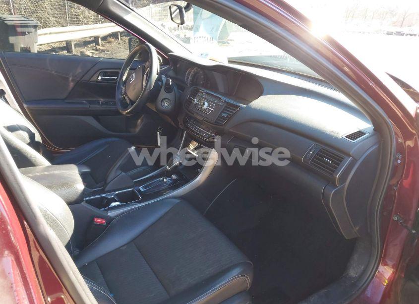 Photo 5 of 2017 Honda Accord SPORT (VIN 1HGCR2F56HA176804)