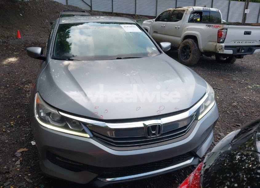 Photo 12 of 2017 Honda Accord SPORT (VIN 1HGCR2F56HA219330)