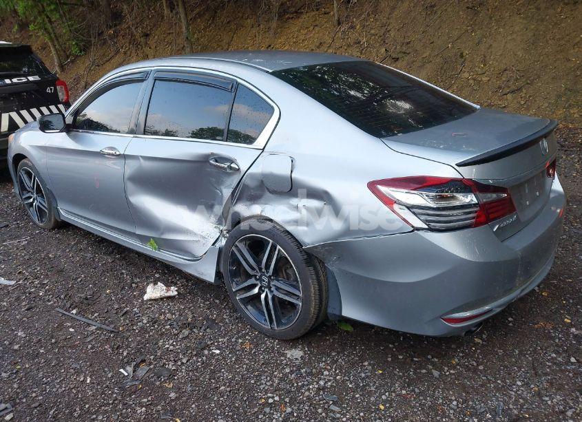 Photo 3 of 2017 Honda Accord SPORT (VIN 1HGCR2F56HA219330)