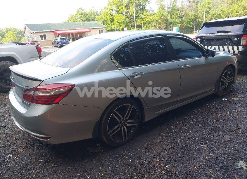 Photo 4 of 2017 Honda Accord SPORT (VIN 1HGCR2F56HA219330)