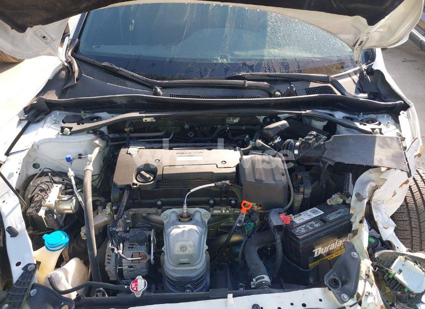 Photo 10 of 2017 Honda Accord SPORT (VIN 1HGCR2F56HA230909)