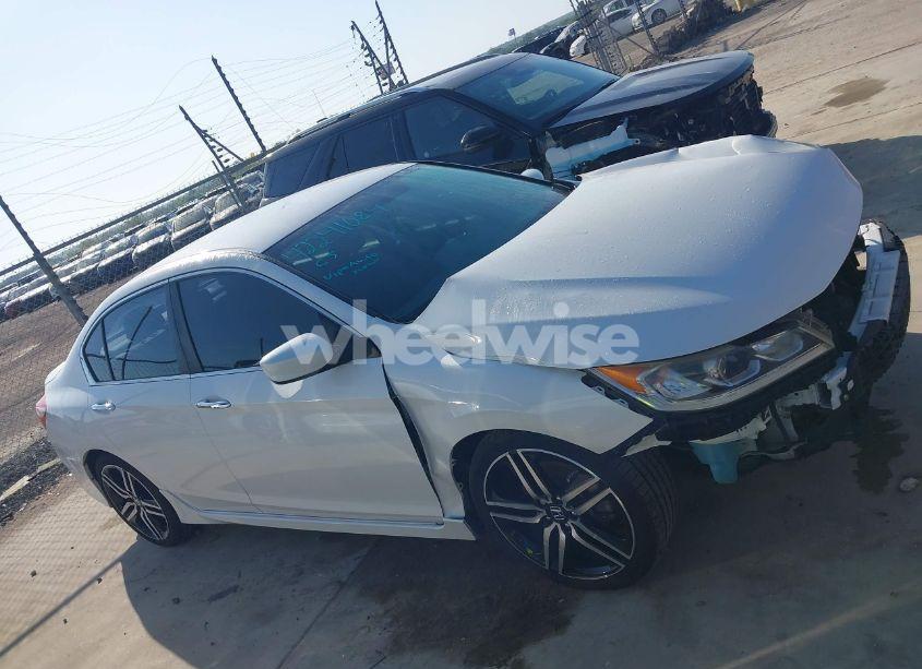 Photo 13 of 2017 Honda Accord SPORT (VIN 1HGCR2F56HA230909)