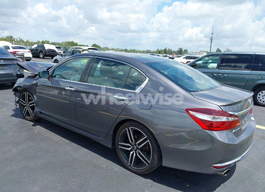 Photo 3 of 2017 Honda Accord SPORT (VIN 1HGCR2F56HA247399)