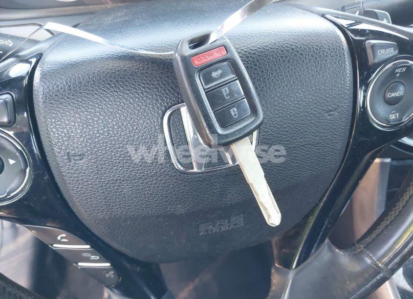 Photo 11 of 2017 Honda Accord SPORT (VIN 1HGCR2F56HA254689)