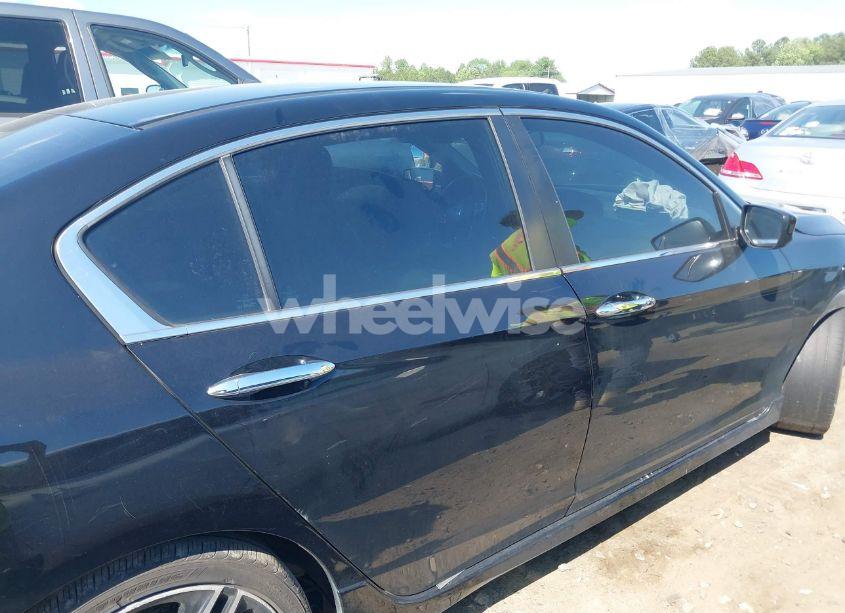 Photo 14 of 2017 Honda Accord SPORT (VIN 1HGCR2F56HA254689)