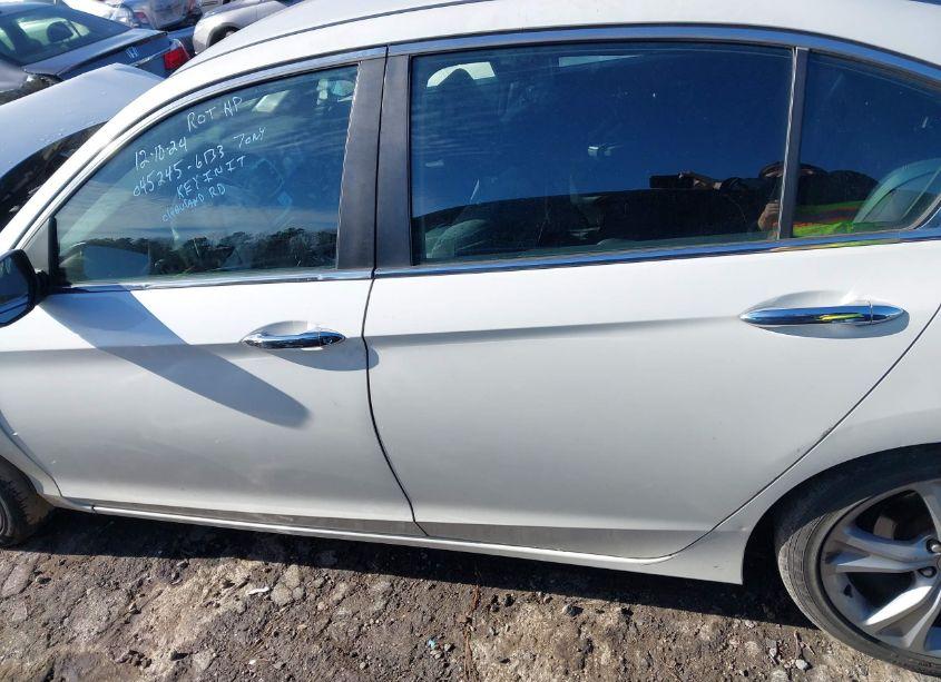 Photo 15 of 2013 Honda Accord SPORT (VIN 1HGCR2F57DA045245)