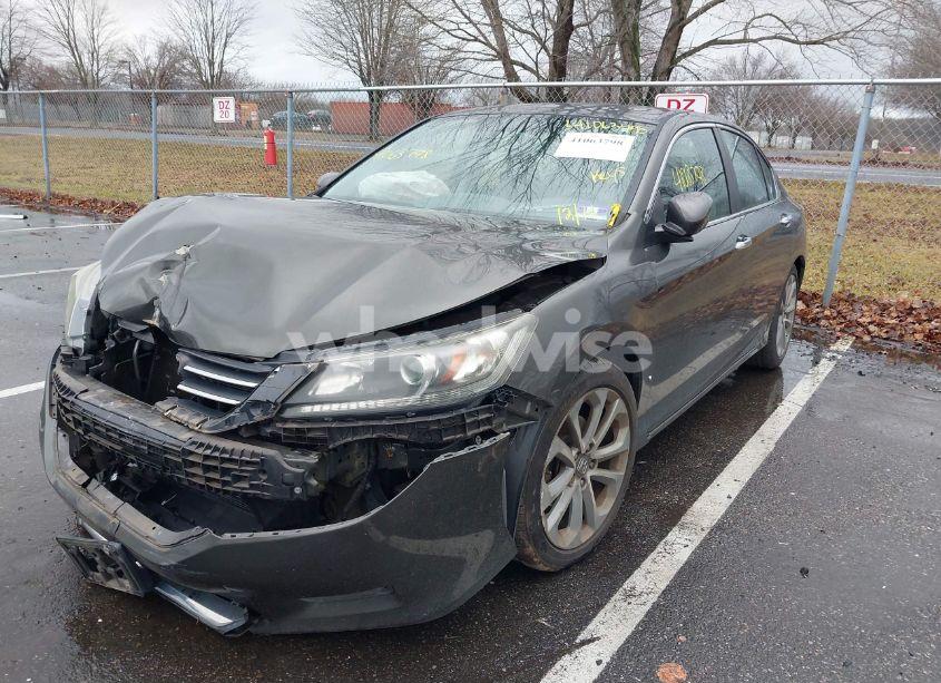 Photo 2 of 2013 Honda Accord SPORT (VIN 1HGCR2F57DA086264)