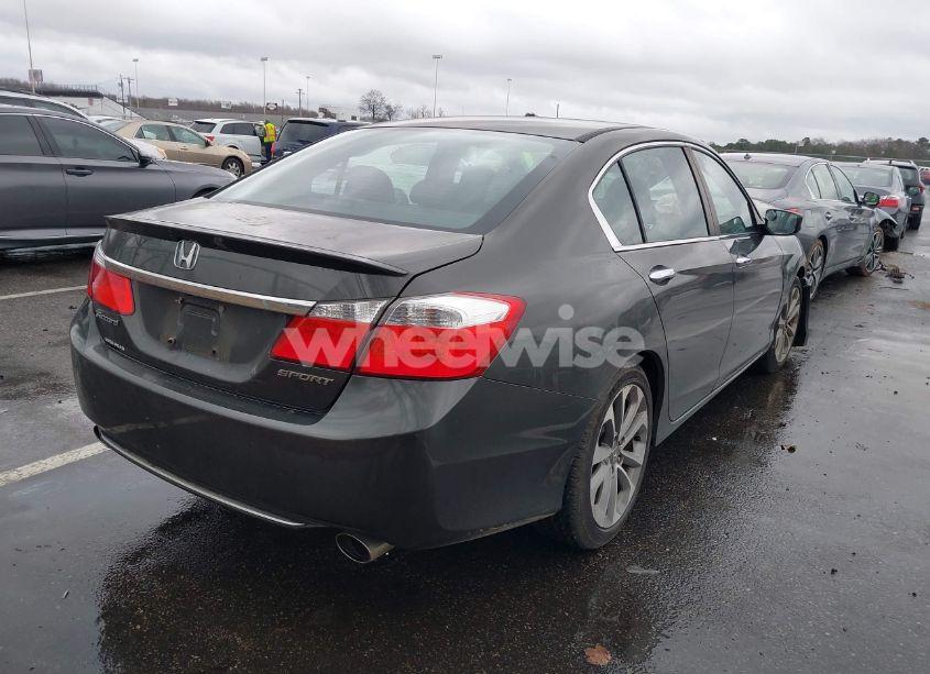 Photo 4 of 2013 Honda Accord SPORT (VIN 1HGCR2F57DA086264)