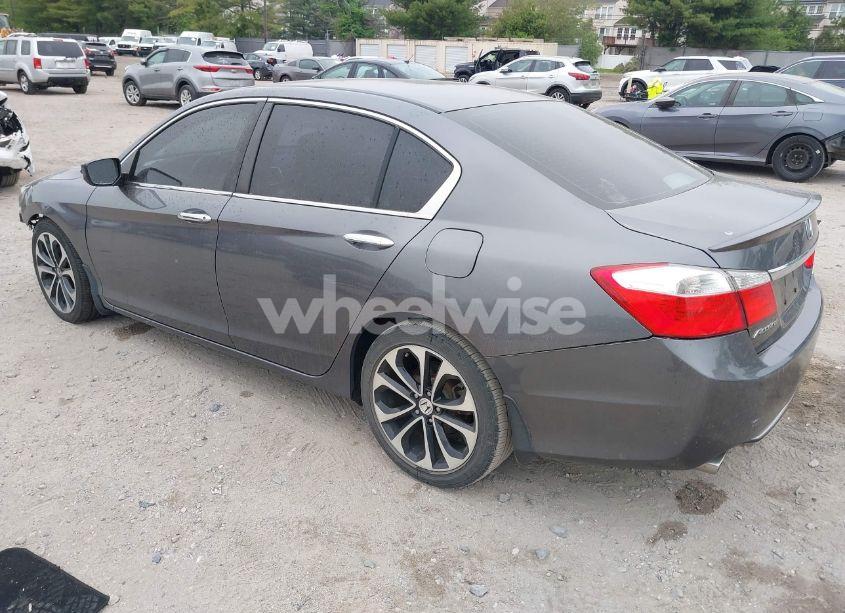 Photo 3 of 2013 Honda Accord SPORT (VIN 1HGCR2F57DA086815)