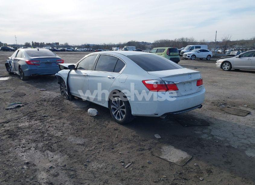 Photo 3 of 2013 Honda Accord SPORT (VIN 1HGCR2F57DA210985)