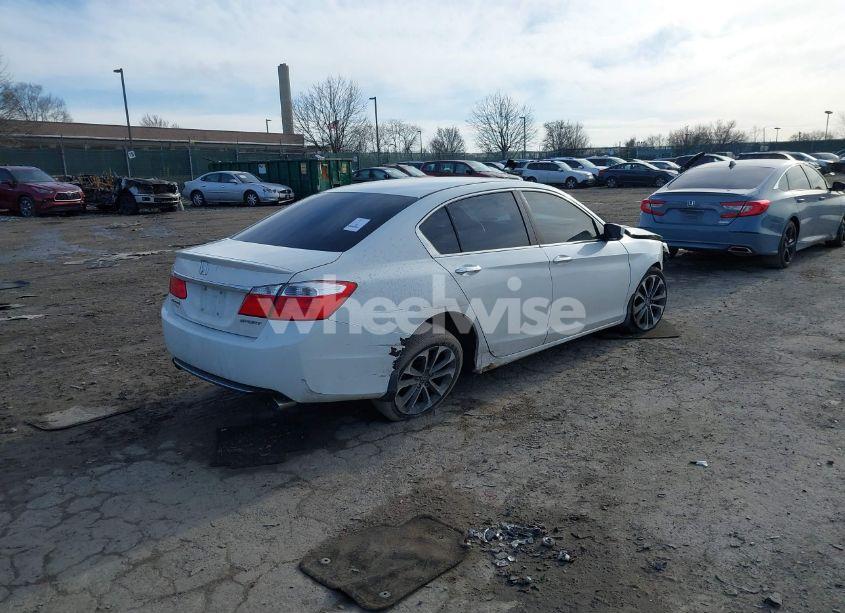 Photo 4 of 2013 Honda Accord SPORT (VIN 1HGCR2F57DA210985)