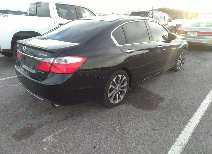 Photo 4 of 2013 Honda Accord SPORT (VIN 1HGCR2F57DA213207)