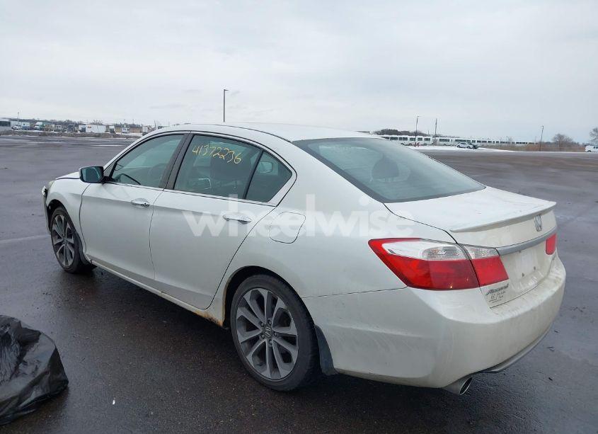 Photo 3 of 2013 Honda Accord SPORT (VIN 1HGCR2F57DA221338)