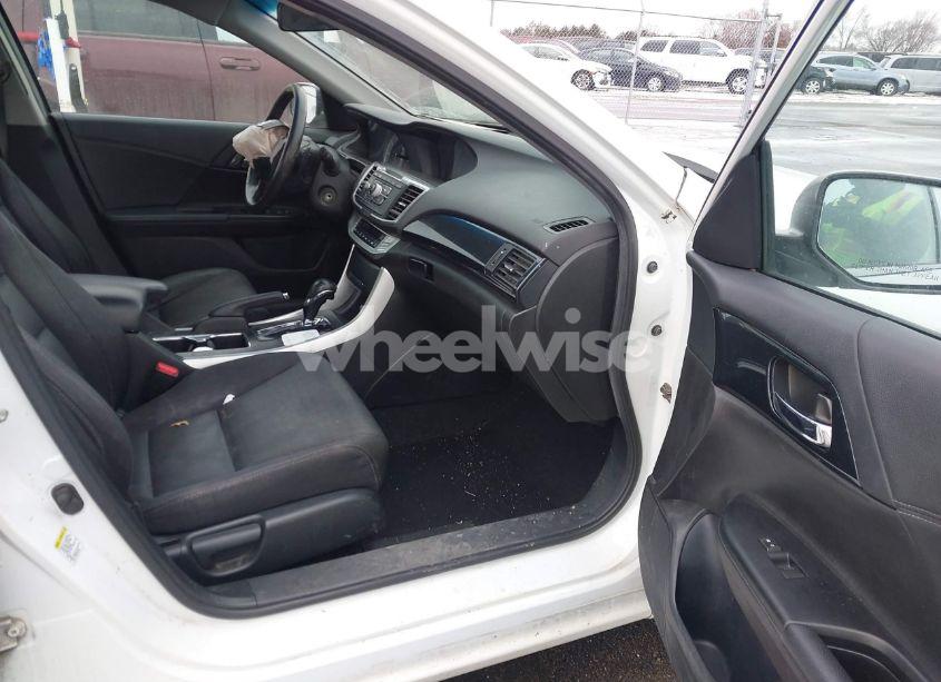 Photo 5 of 2013 Honda Accord SPORT (VIN 1HGCR2F57DA221338)