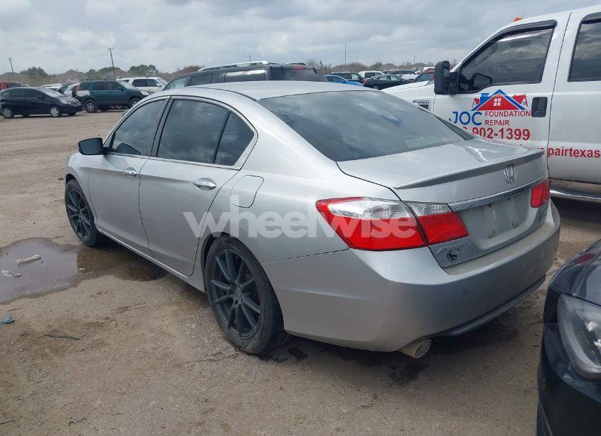 Photo 3 of 2013 Honda Accord SPORT (VIN 1HGCR2F57DA273634)