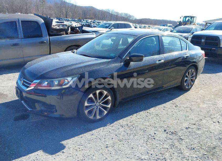 Photo 2 of 2014 Honda Accord SPORT (VIN 1HGCR2F57EA000436)