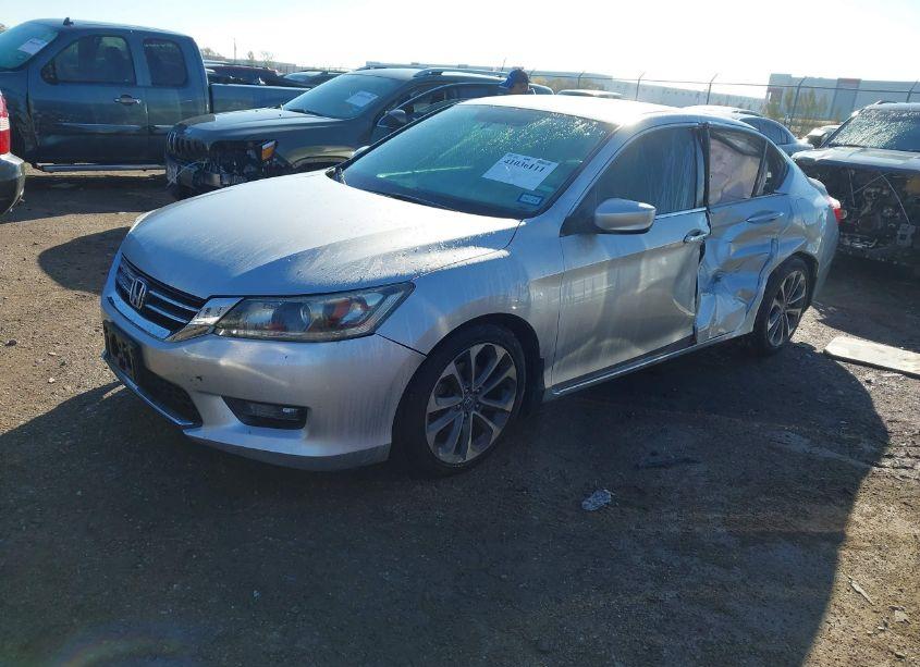 Photo 2 of 2014 Honda Accord SPORT (VIN 1HGCR2F57EA009184)