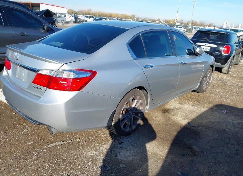 Photo 4 of 2014 Honda Accord SPORT (VIN 1HGCR2F57EA009184)