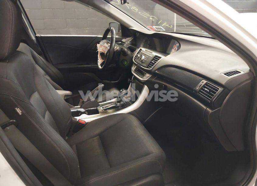 Photo 5 of 2014 Honda Accord SPORT (VIN 1HGCR2F57EA089960)