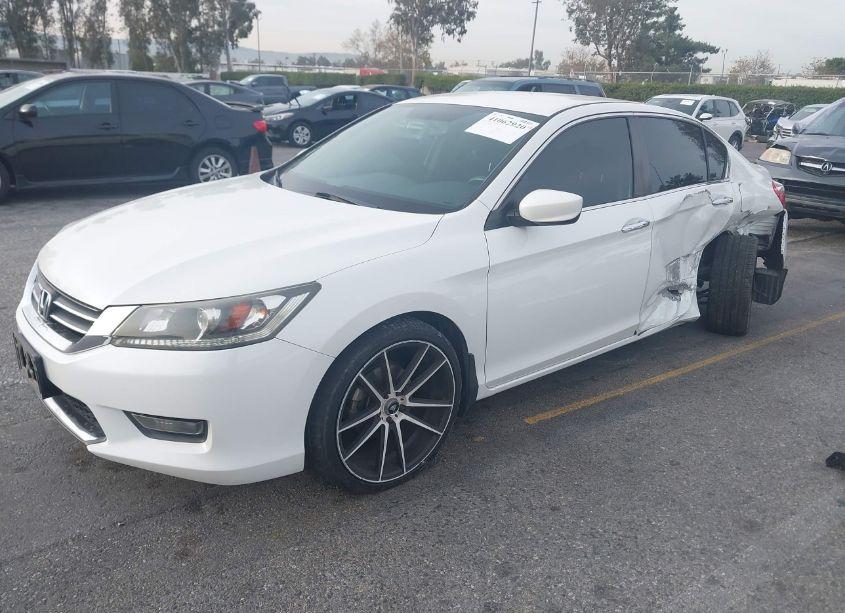 Photo 2 of 2014 Honda Accord SPORT (VIN 1HGCR2F57EA106224)