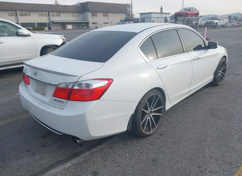 Photo 4 of 2014 Honda Accord SPORT (VIN 1HGCR2F57EA106224)