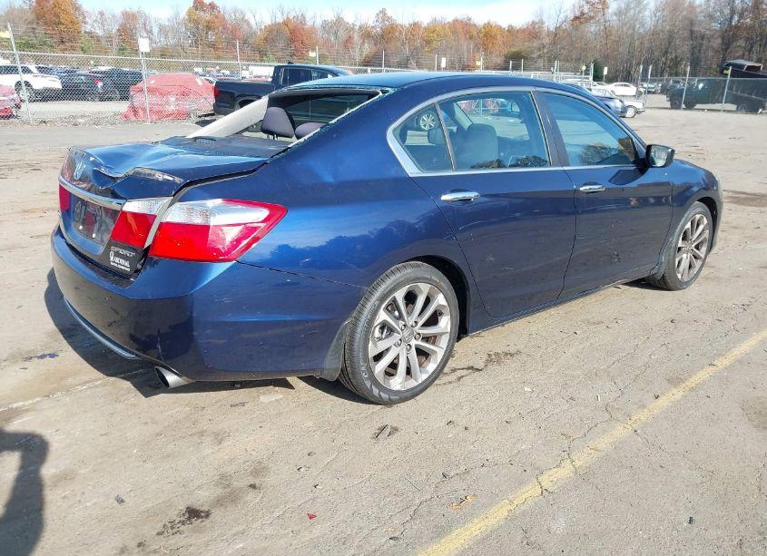 Photo 4 of 2014 Honda Accord SPORT (VIN 1HGCR2F57EA146920)