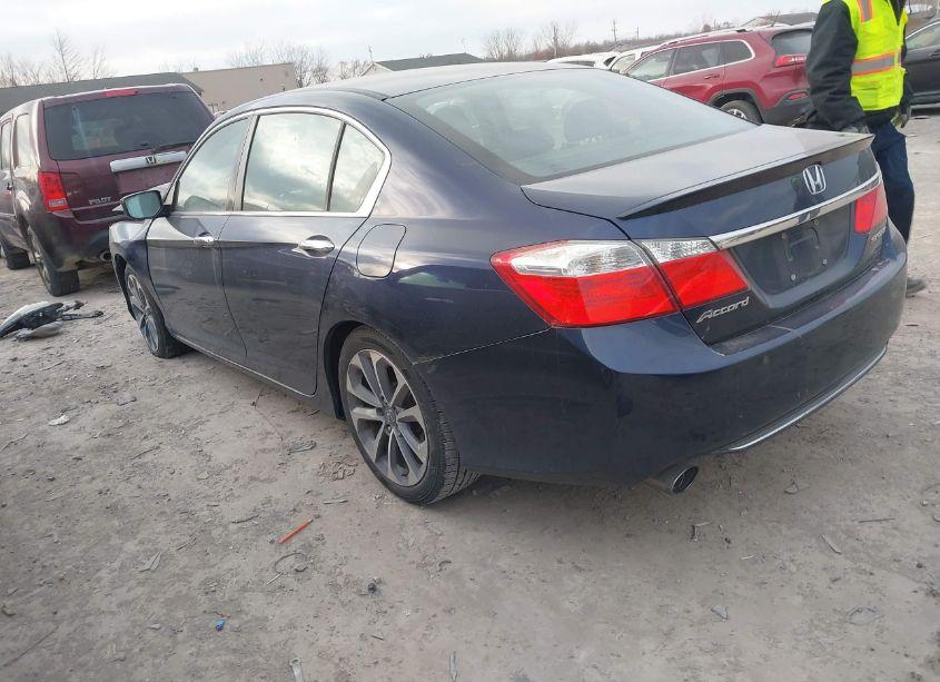 Photo 3 of 2014 Honda Accord SPORT (VIN 1HGCR2F57EA153740)