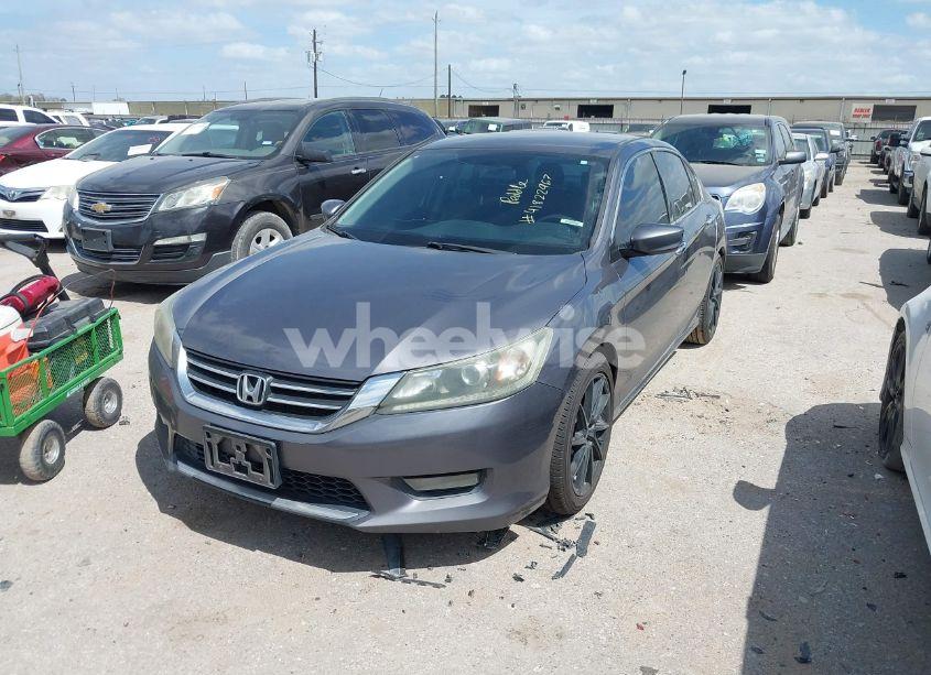 Photo 2 of 2014 Honda Accord SPORT (VIN 1HGCR2F57EA279337)