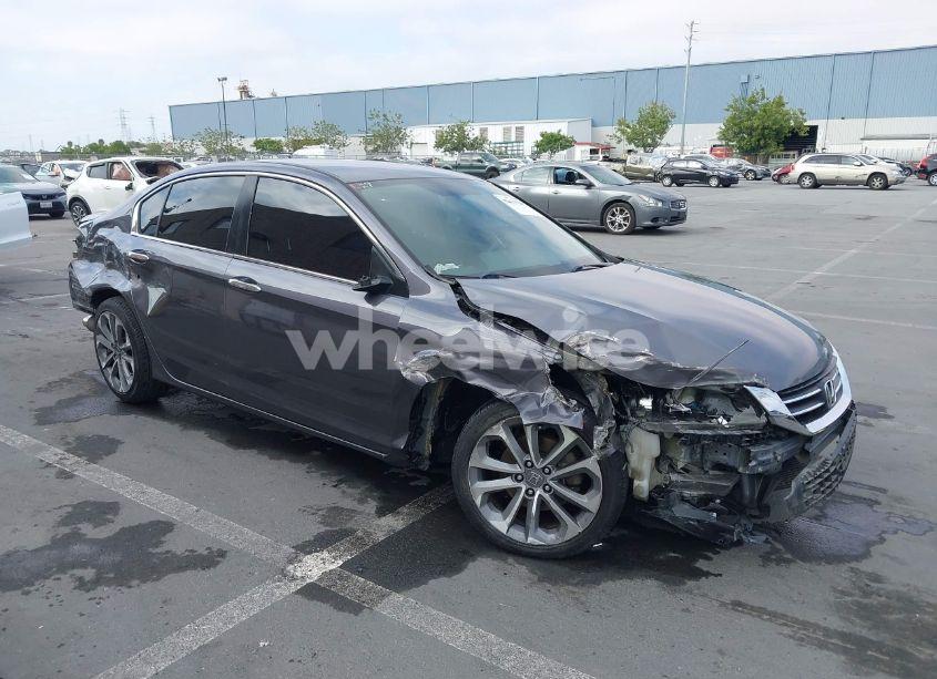 2015 Honda Accord SPORT (VIN 1HGCR2F57FA033132) main photo