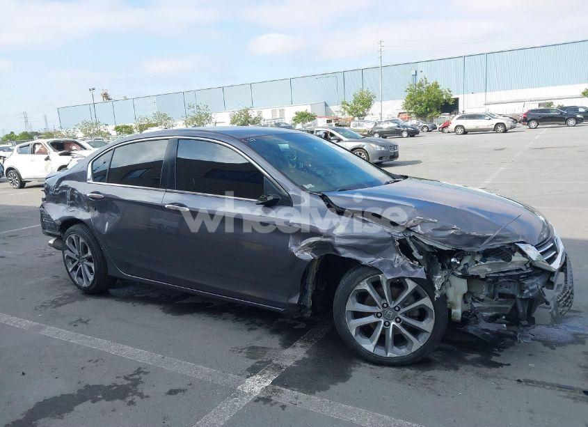 Photo 6 of 2015 Honda Accord SPORT (VIN 1HGCR2F57FA033132)