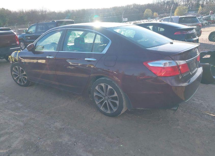 Photo 3 of 2015 Honda Accord SPORT (VIN 1HGCR2F57FA045474)