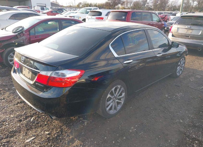 Photo 4 of 2015 Honda Accord SPORT (VIN 1HGCR2F57FA051713)