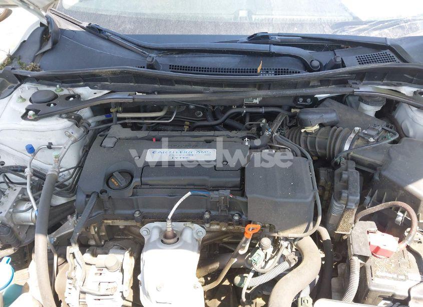 Photo 10 of 2015 Honda Accord SPORT (VIN 1HGCR2F57FA052537)