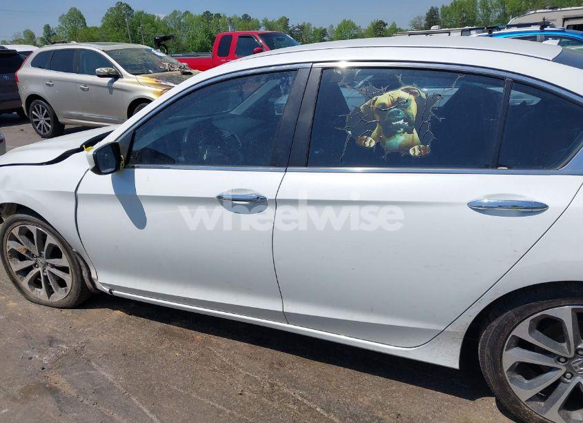 Photo 15 of 2015 Honda Accord SPORT (VIN 1HGCR2F57FA052537)