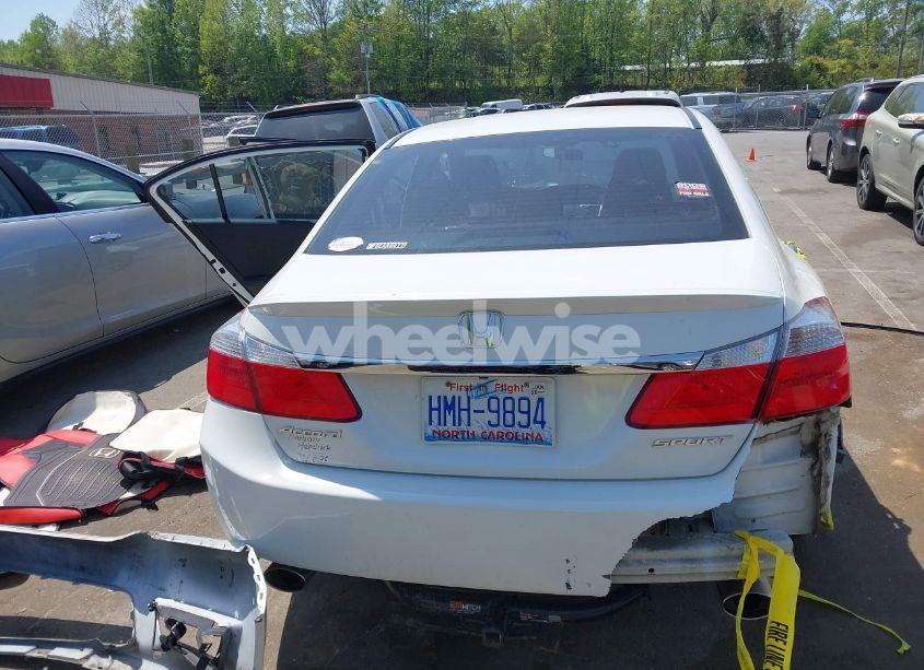 Photo 17 of 2015 Honda Accord SPORT (VIN 1HGCR2F57FA052537)