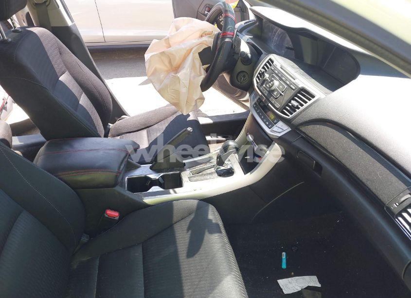 Photo 5 of 2015 Honda Accord SPORT (VIN 1HGCR2F57FA052537)