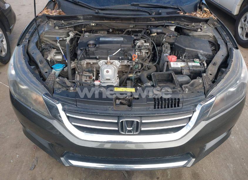 Photo 10 of 2015 Honda Accord SPORT (VIN 1HGCR2F57FA070617)