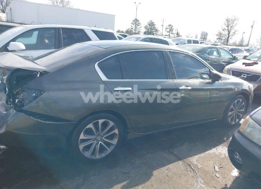 Photo 13 of 2015 Honda Accord SPORT (VIN 1HGCR2F57FA070617)