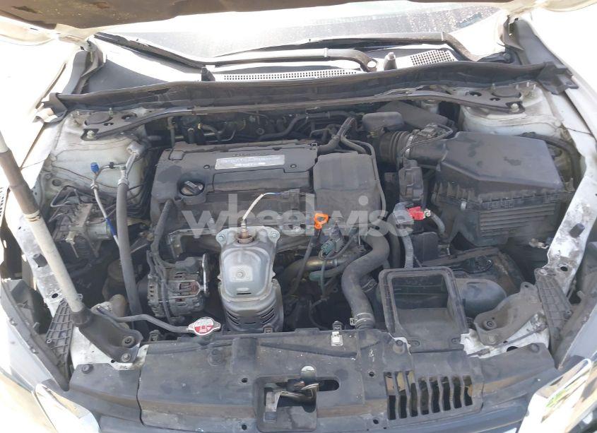 Photo 10 of 2015 Honda Accord SPORT (VIN 1HGCR2F57FA071797)