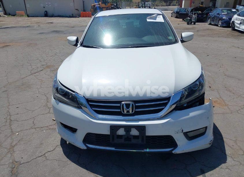 Photo 12 of 2015 Honda Accord SPORT (VIN 1HGCR2F57FA071797)