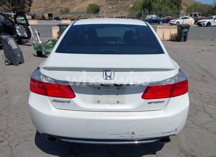 Photo 16 of 2015 Honda Accord SPORT (VIN 1HGCR2F57FA071797)