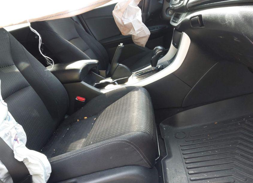 Photo 5 of 2015 Honda Accord SPORT (VIN 1HGCR2F57FA092844)