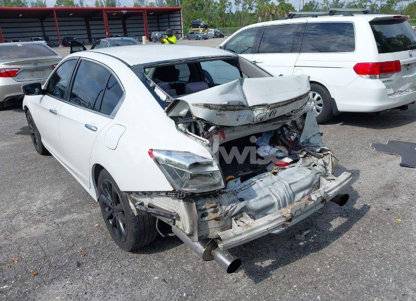 Photo 6 of 2015 Honda Accord SPORT (VIN 1HGCR2F57FA095002)