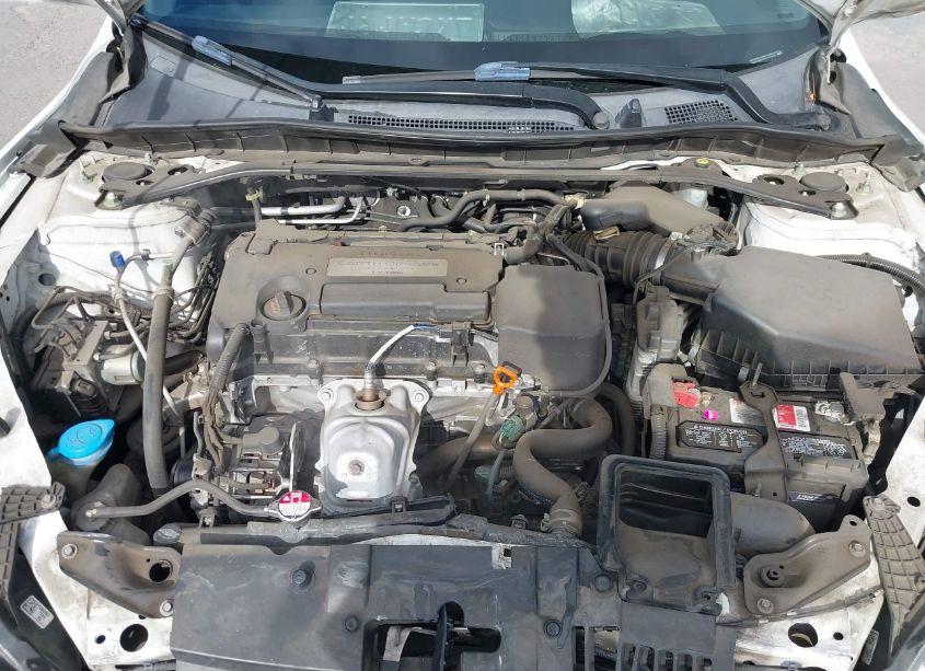 Photo 10 of 2015 Honda Accord SPORT (VIN 1HGCR2F57FA114566)